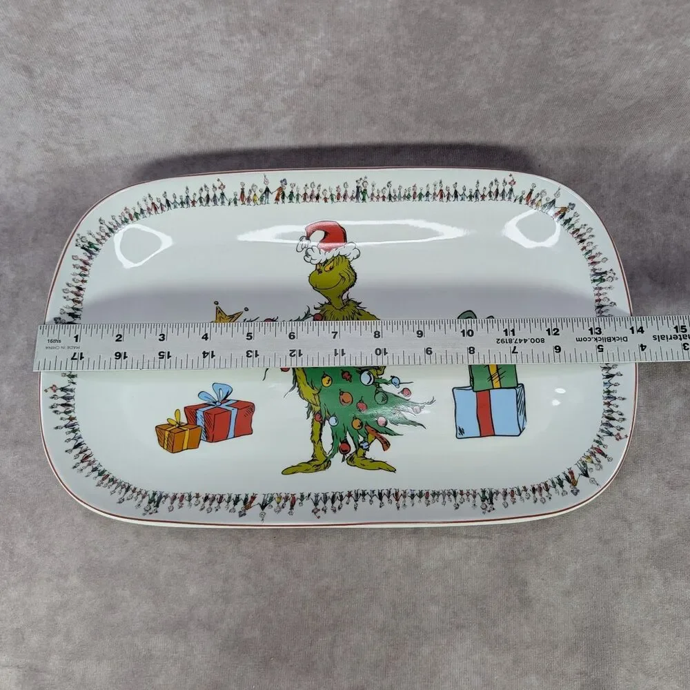 Williams Sonoma The Grinch Christmas Platter in Box with 3D Print Cookie Cutters